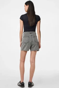 Abbi Shorts - Light Grey Denim