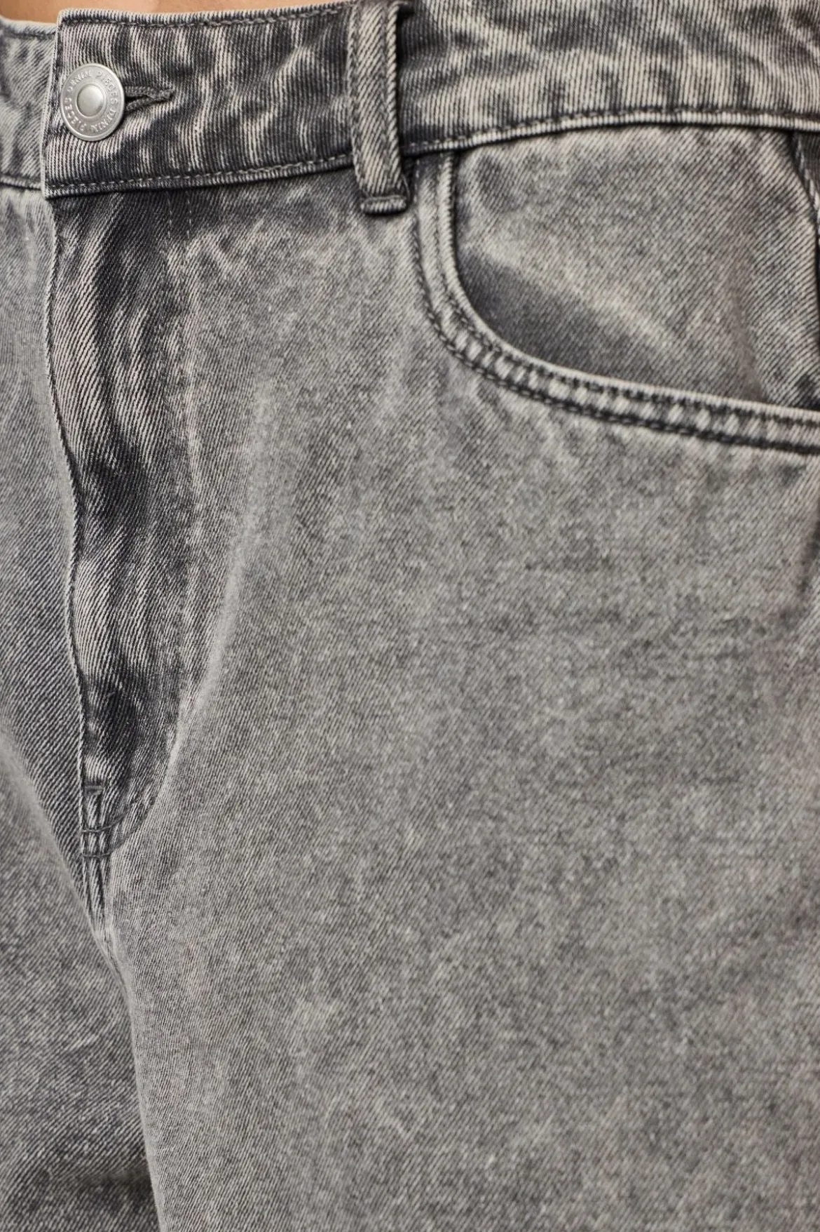 Abbi Shorts - Light Grey Denim