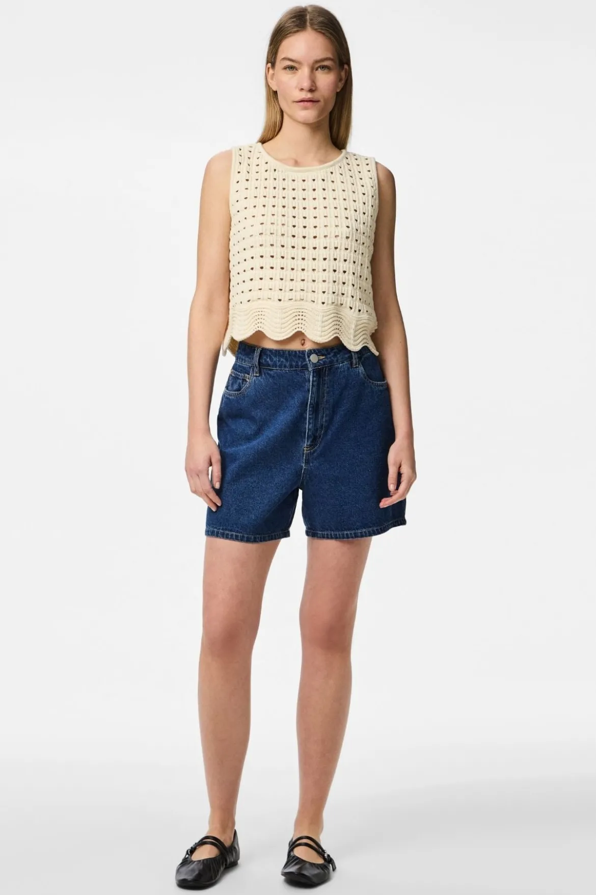 Abbi Shorts - Medium Blue Denim