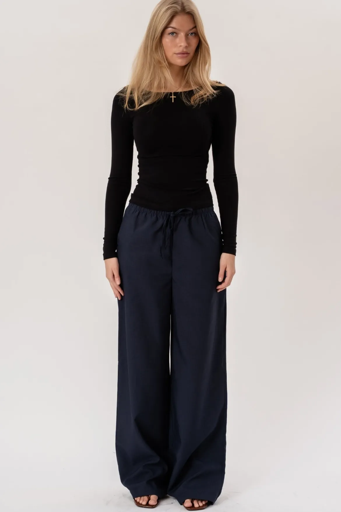 Anastasia Wide Pants - Navy