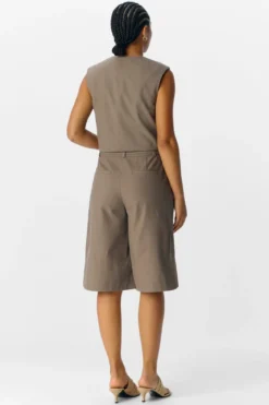 Aura Bermuda Shorts - Morel