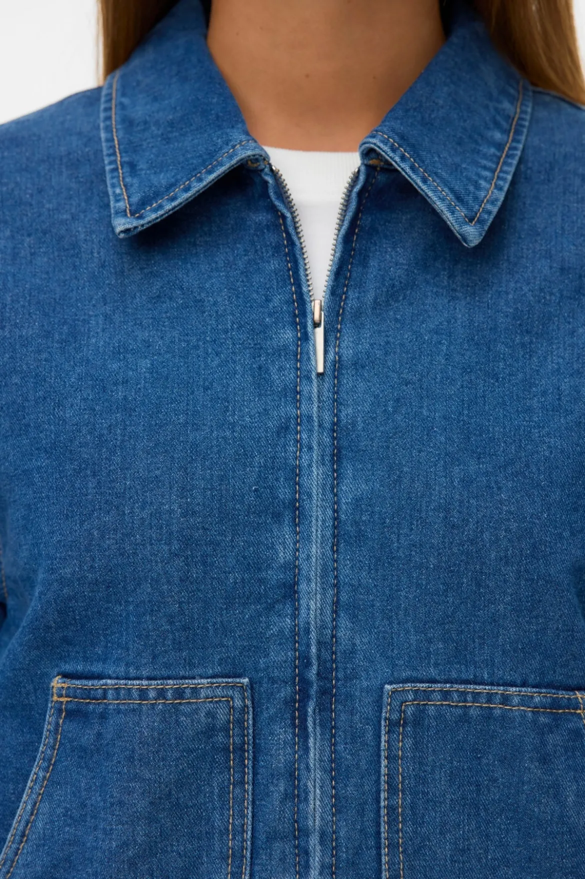Aura Denim Jacket - Medium Blue Denim