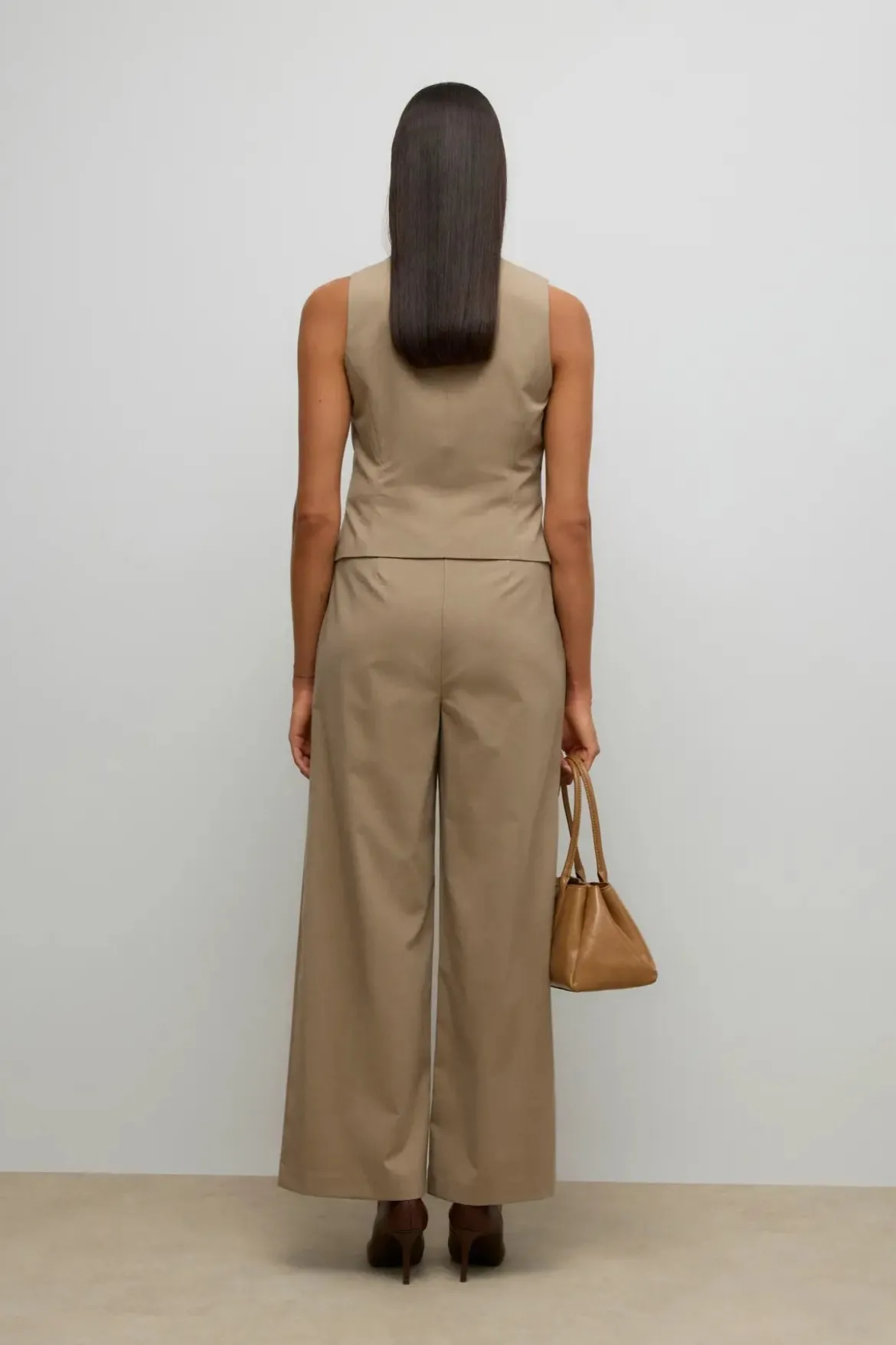 Ayah U-Neck Vest - Dune Melange