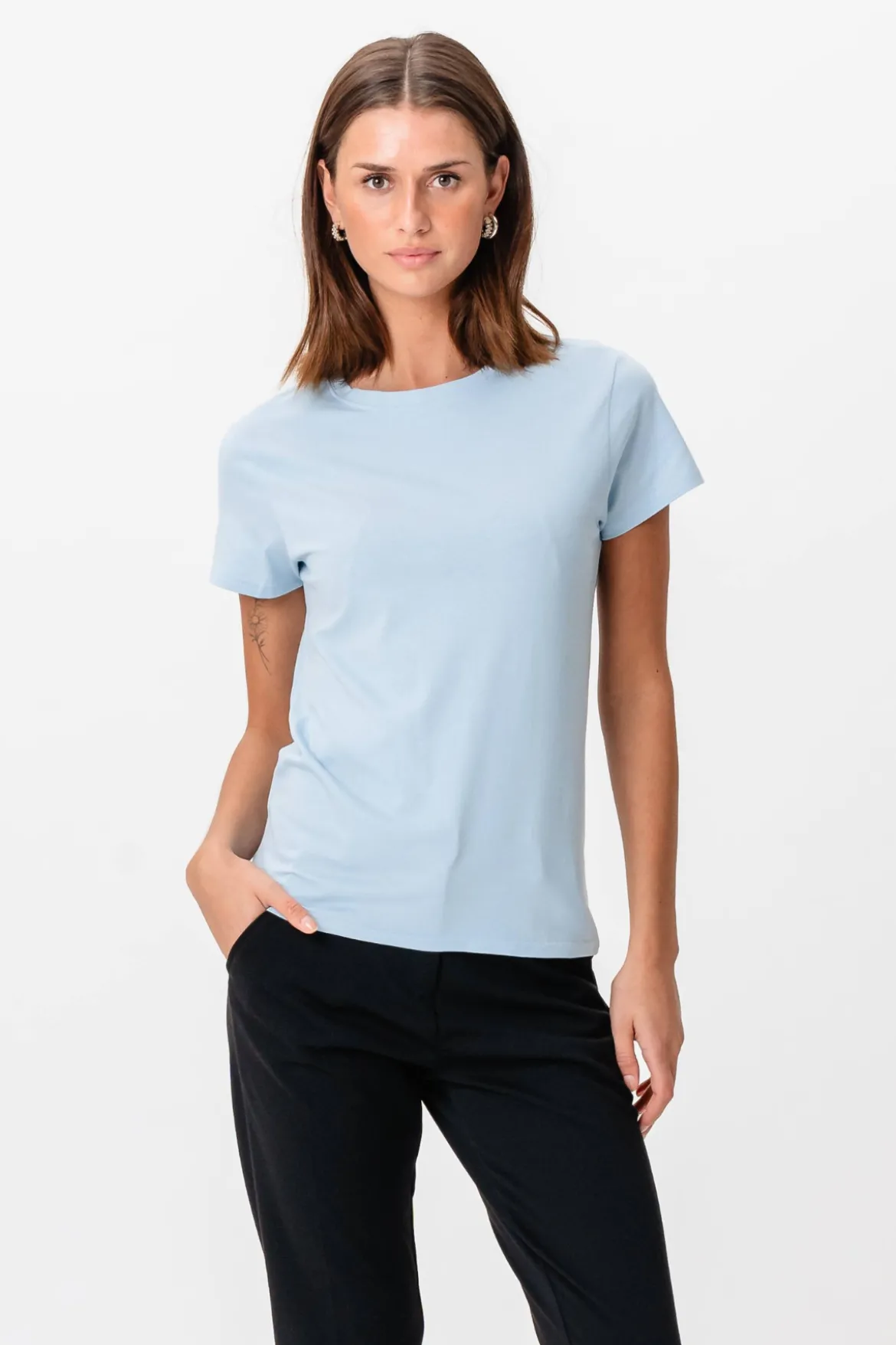 Basic T-shirt - Sky Blue