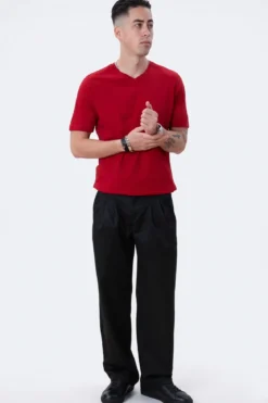 Basic V-neck t-shirt - Rød