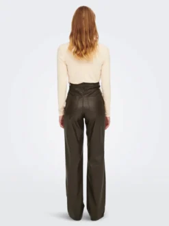 Camille Wide Faux Leather Bukser - Delicioso