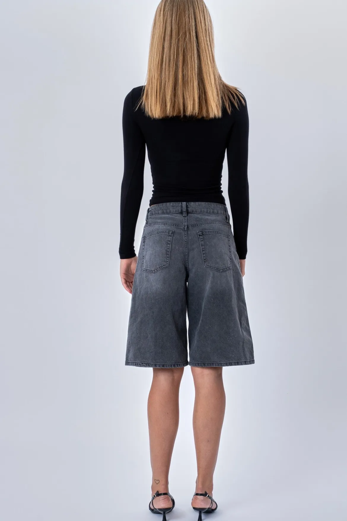 Cassandra Bluse - Sort