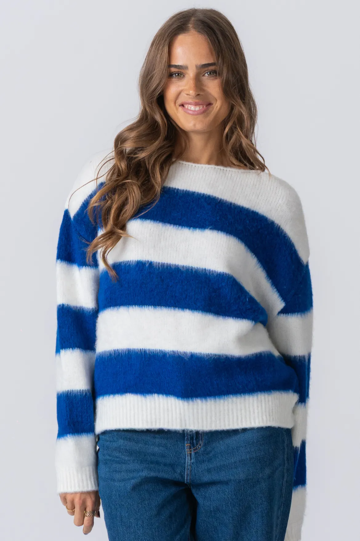 Celina Stribet Striktrøje - Hvid-Navy