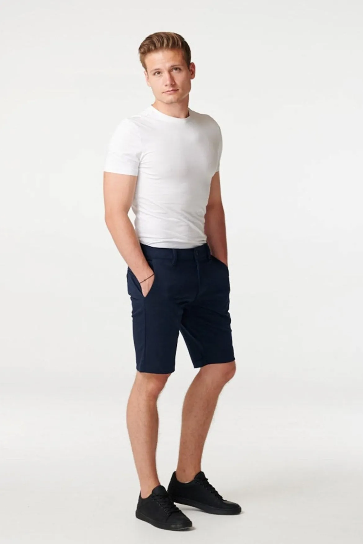 Chino Shorts - Navy