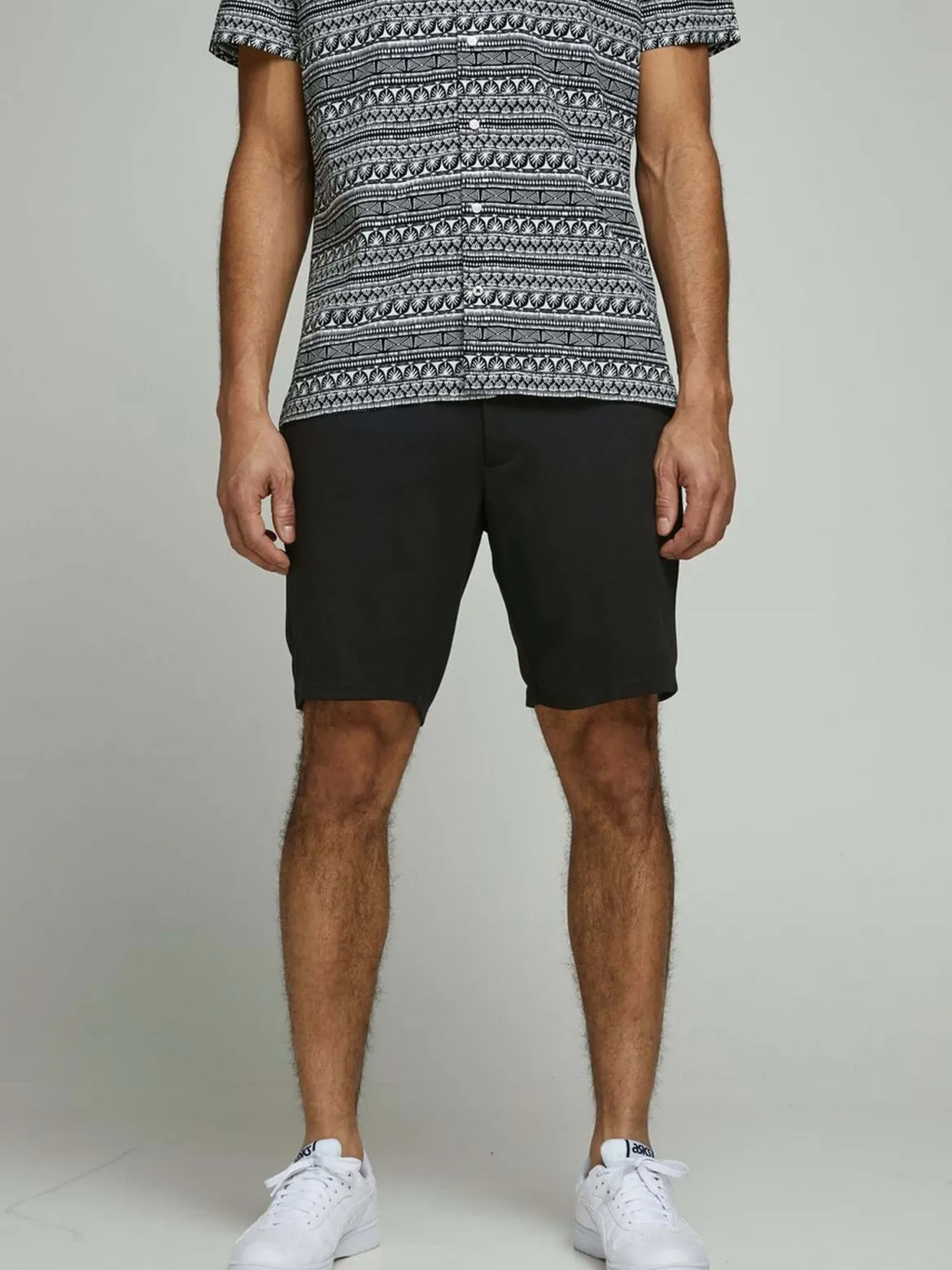Chino Shorts - Sort