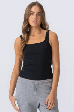 Chloe Short Square Top - Sort