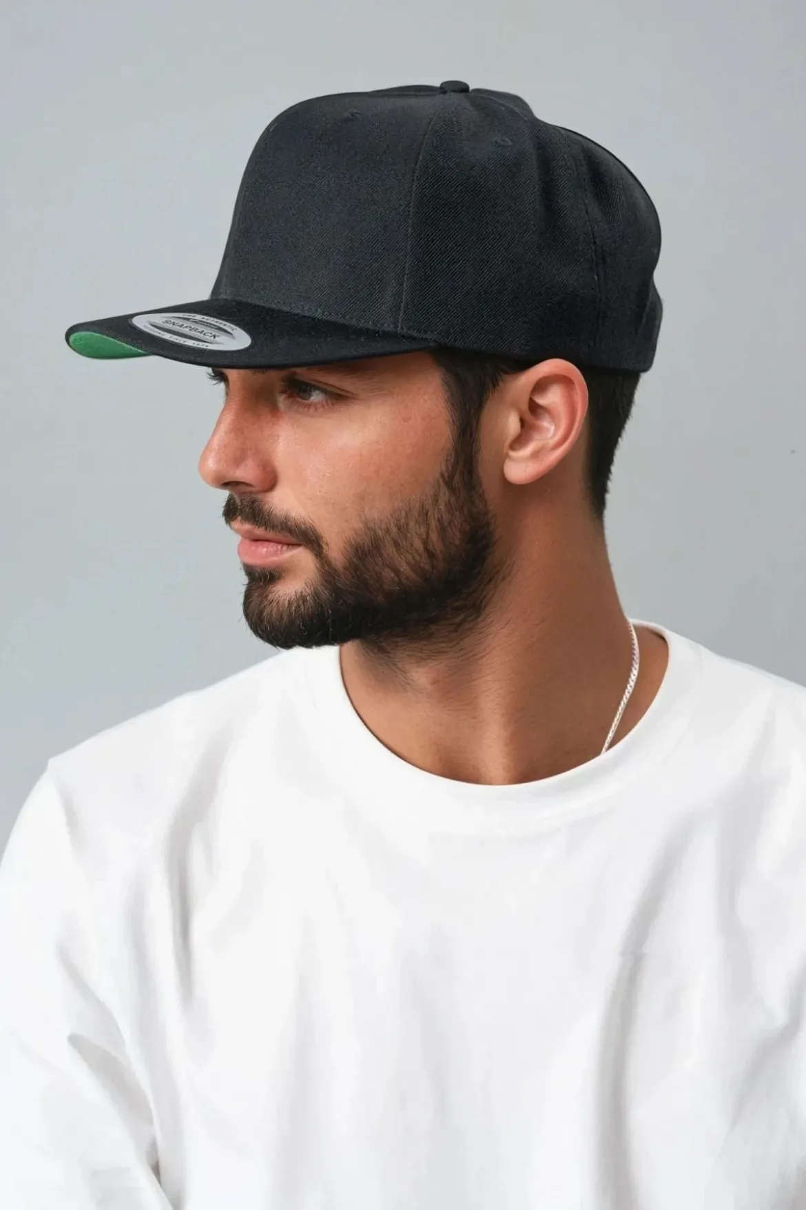 Classic Snapback - Black