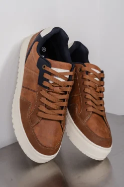 Classic Sneaker - Brown
