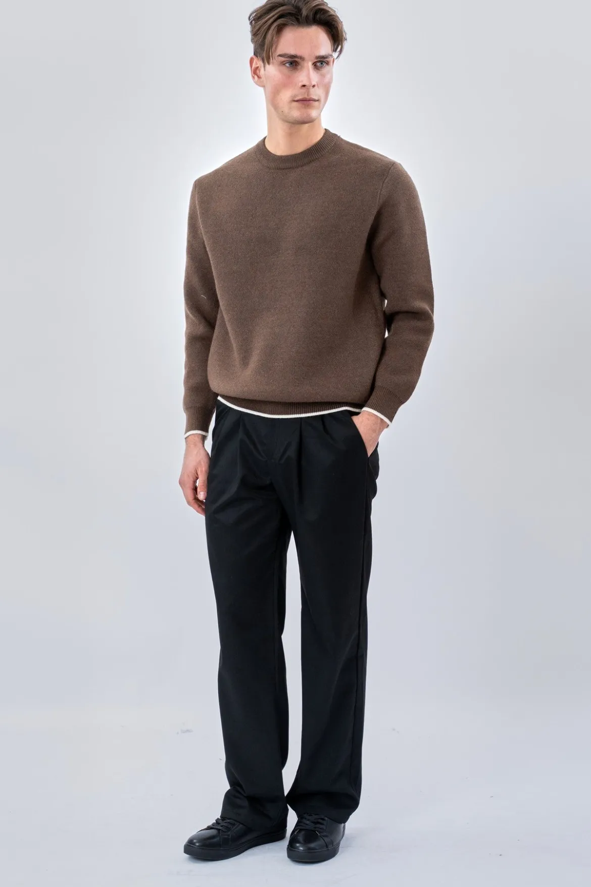 Crewneck Sweater - Brun
