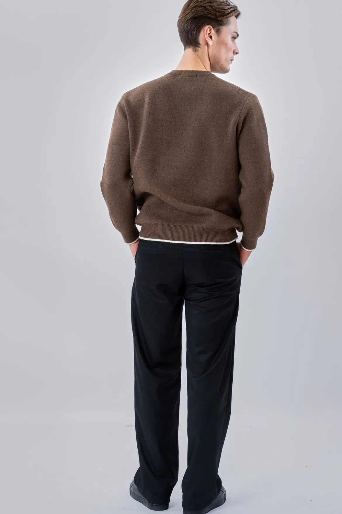 Crewneck Sweater - Brun