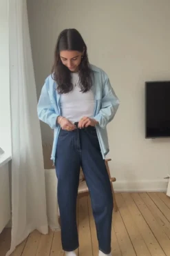 De Originale Performance Mom Jeans - Medium Blue Denim