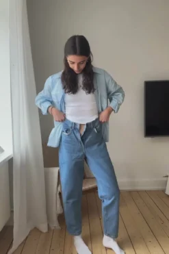 De Originale Performance Mom Jeans - Light Blue Denim