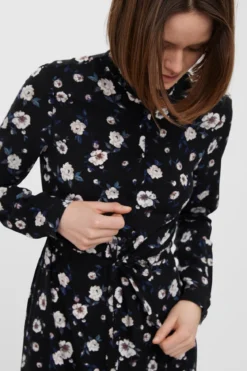 Easy Long Sleeve Shirt Dress - Sort