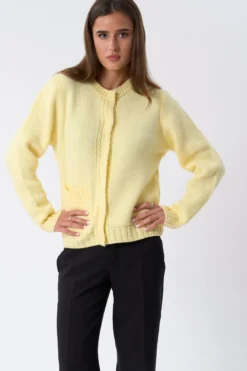 Emilie Strik Cardigan - Gul