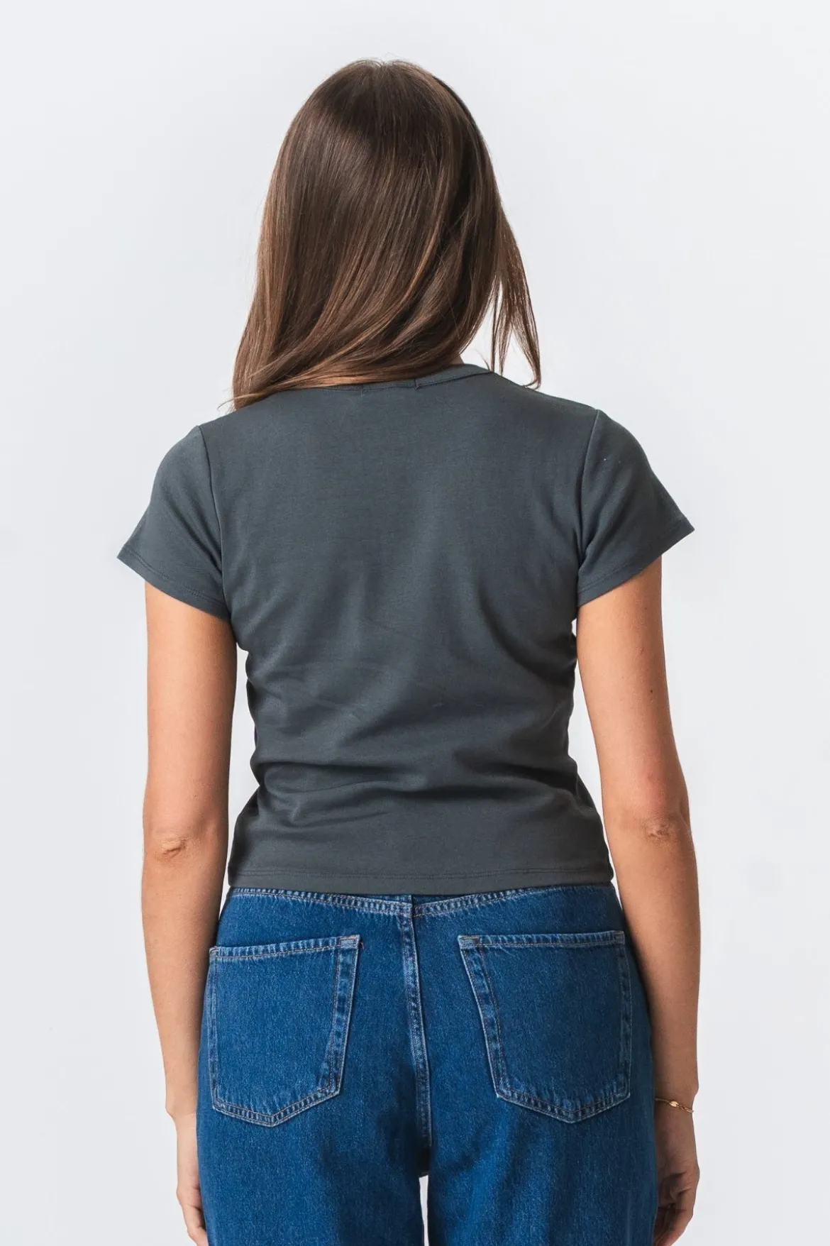 Emily Kort T-Shirt - Mørk Grå