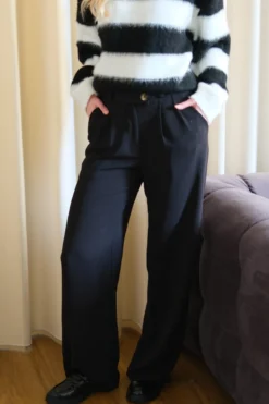 Emma Bukser Loose - Sort