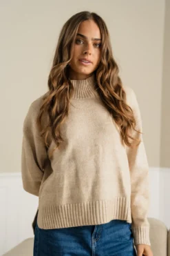 Emma Strik - Beige