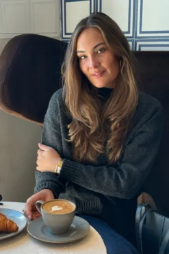 Emma Strik - Mørkegrå Meleret