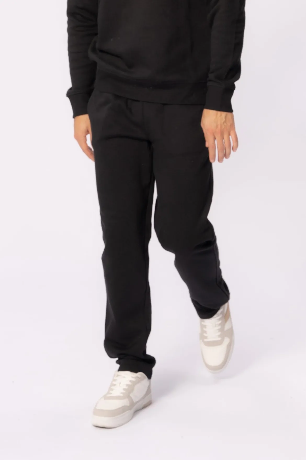 Essential Sweatpants - Sort