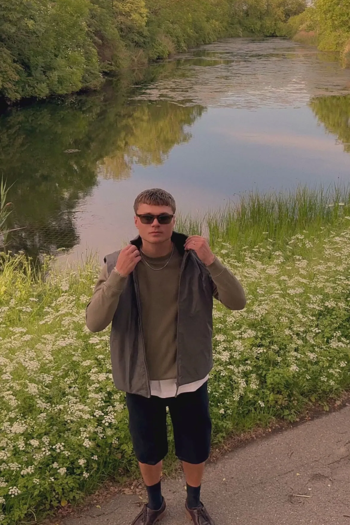 Felix Vest - Grå