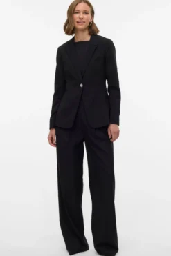 Filia Figursyet Blazer - Sort