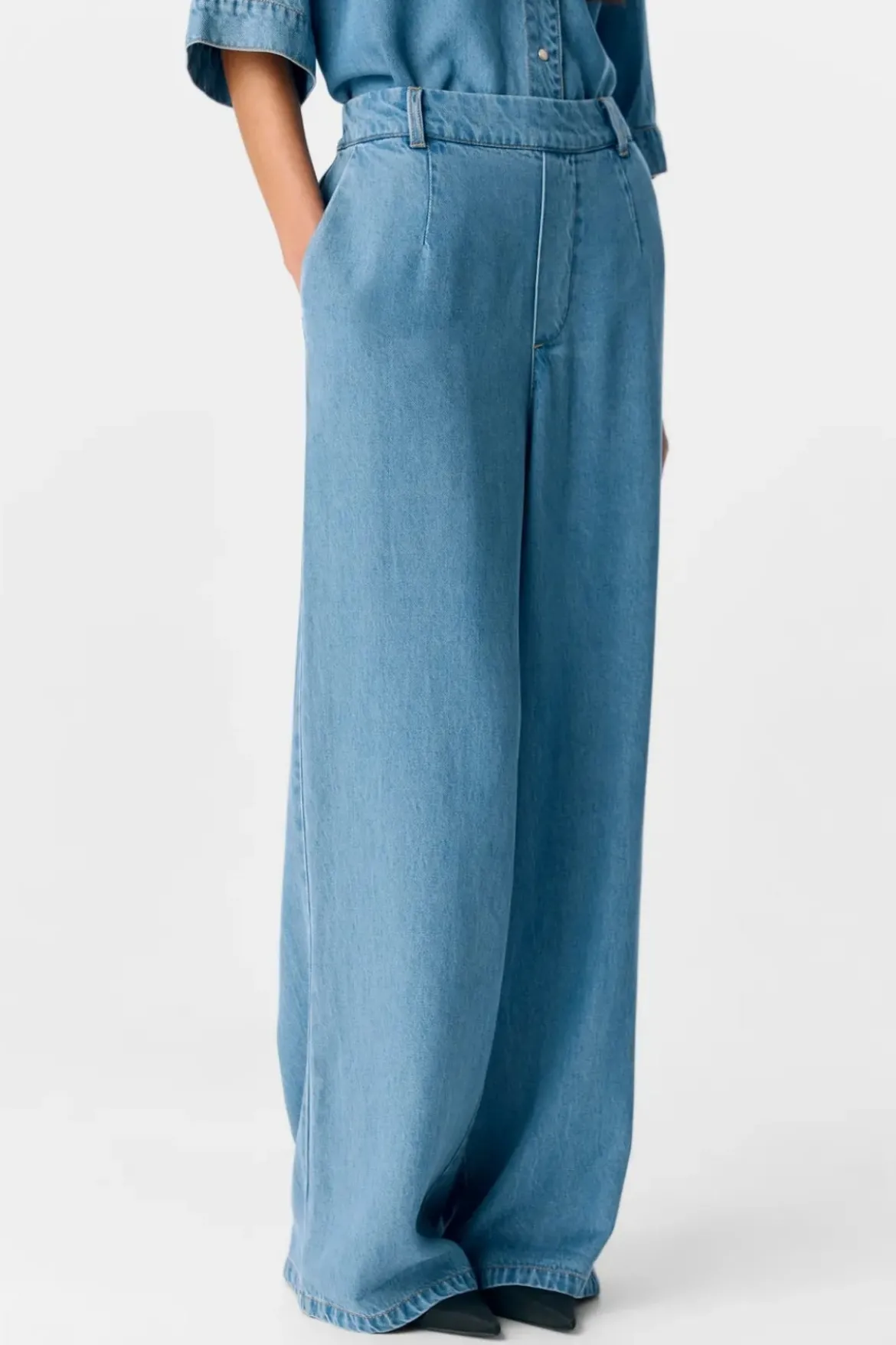 Frame Lisa Wide Pants - Light Blue Denim