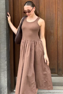 Hanna Kjole - Brun