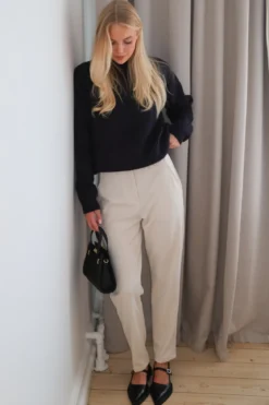 Hazel Strik - Navy