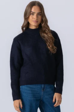 Hazel Strik - Navy