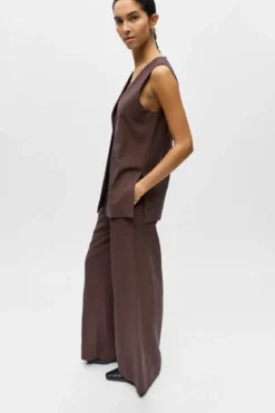 Isla Yui Vest - Seal Brown