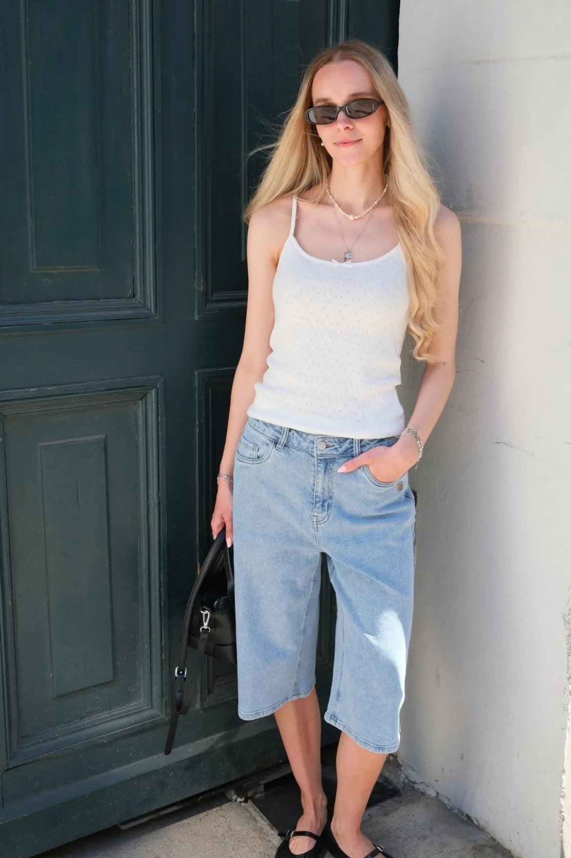 Isra Bermuda Shorts - Medium Blue Denim