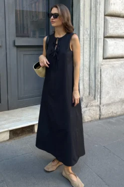 Jenna Tie Dress - Sort