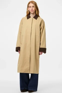 Jorma Long Light Jacket - Travertine Hot Fudge
