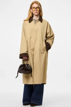 Jorma Long Light Jacket - Travertine Hot Fudge