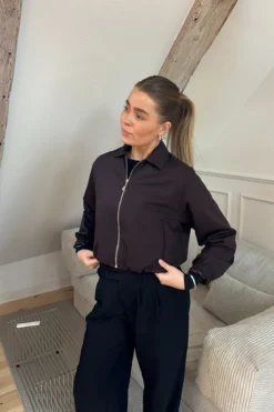 Kylie Kort Jakke - Brun