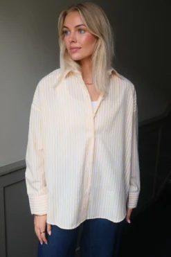 Layla Stribet Trøje - Gul