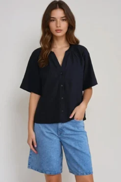 Linn Frill Top - Sort