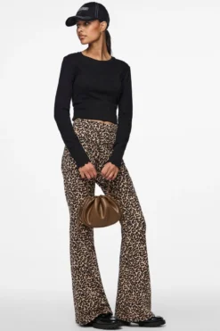Marie O-Neck Poin Top - Sort