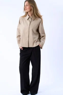 Mavis Short Jacket - Beige