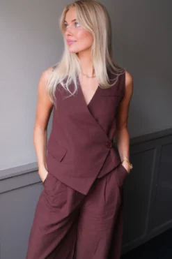 Melissa Vest - Brun