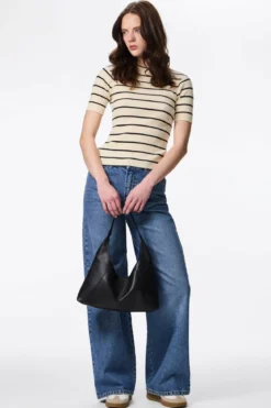 Mira O-Neck Knit - Birch Black