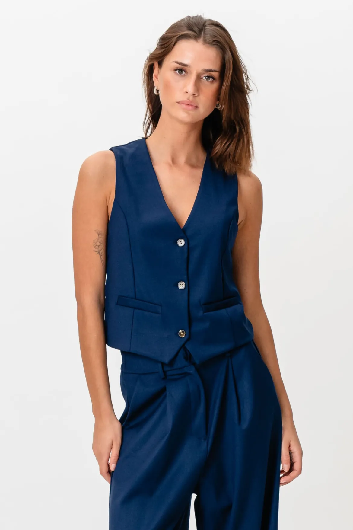 Nadia Vest - Navy