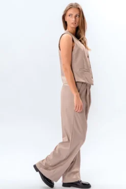 Nadia Vest og Pants - Beige