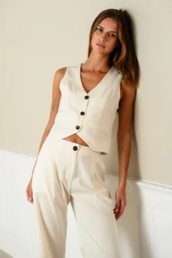 Natalie Vest og Bukser - Lyse Beige