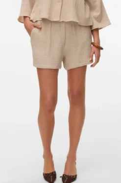 Natali Shorts - Silver Lining